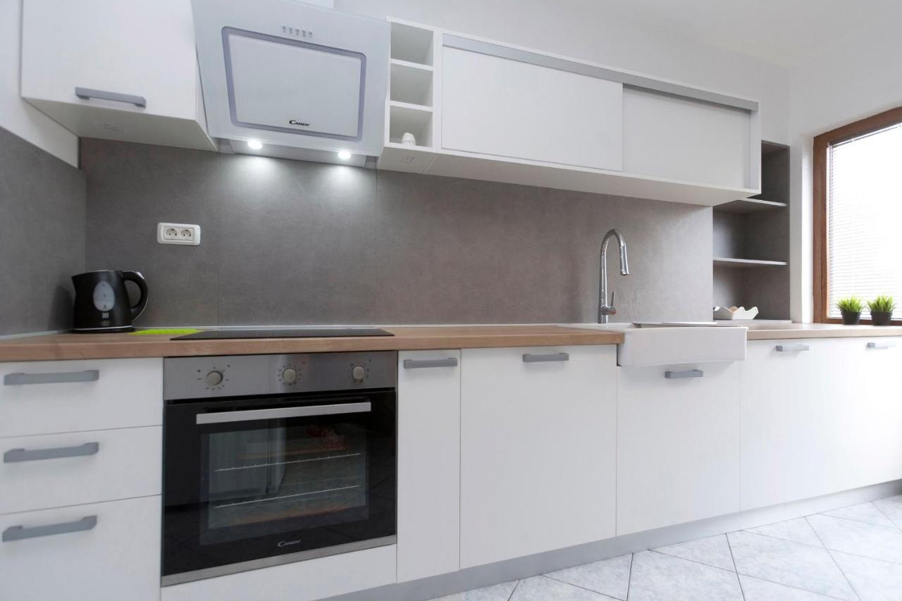 Rr Apartment Pula Extérieur photo
