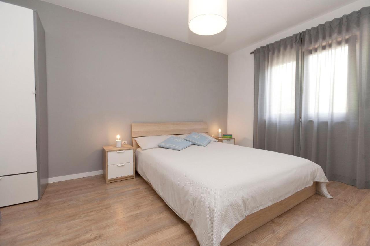 Rr Apartment Pula Extérieur photo